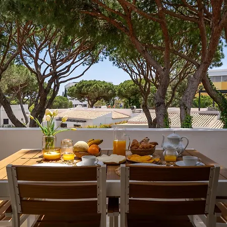 Luxury Pine Tree - Golf & Tennis Court & Pools شقة